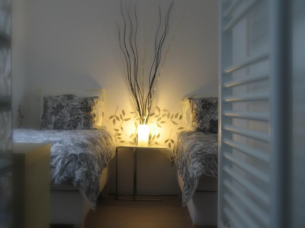 Bed&Breakfast aan de Singel van Utrecht Buitenkant foto