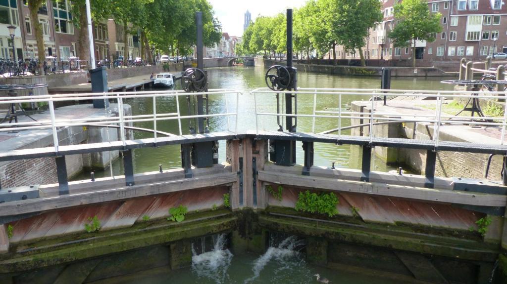 Bed&Breakfast aan de Singel van Utrecht Buitenkant foto